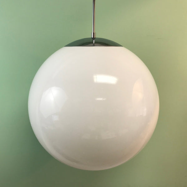 20" Acrylic Globe Pendant