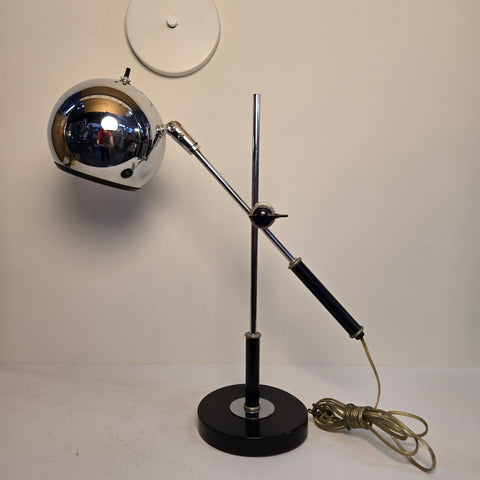 Vintage 1970s Adjustable Polished Chrome & Black Metal Desk or Task Lamp