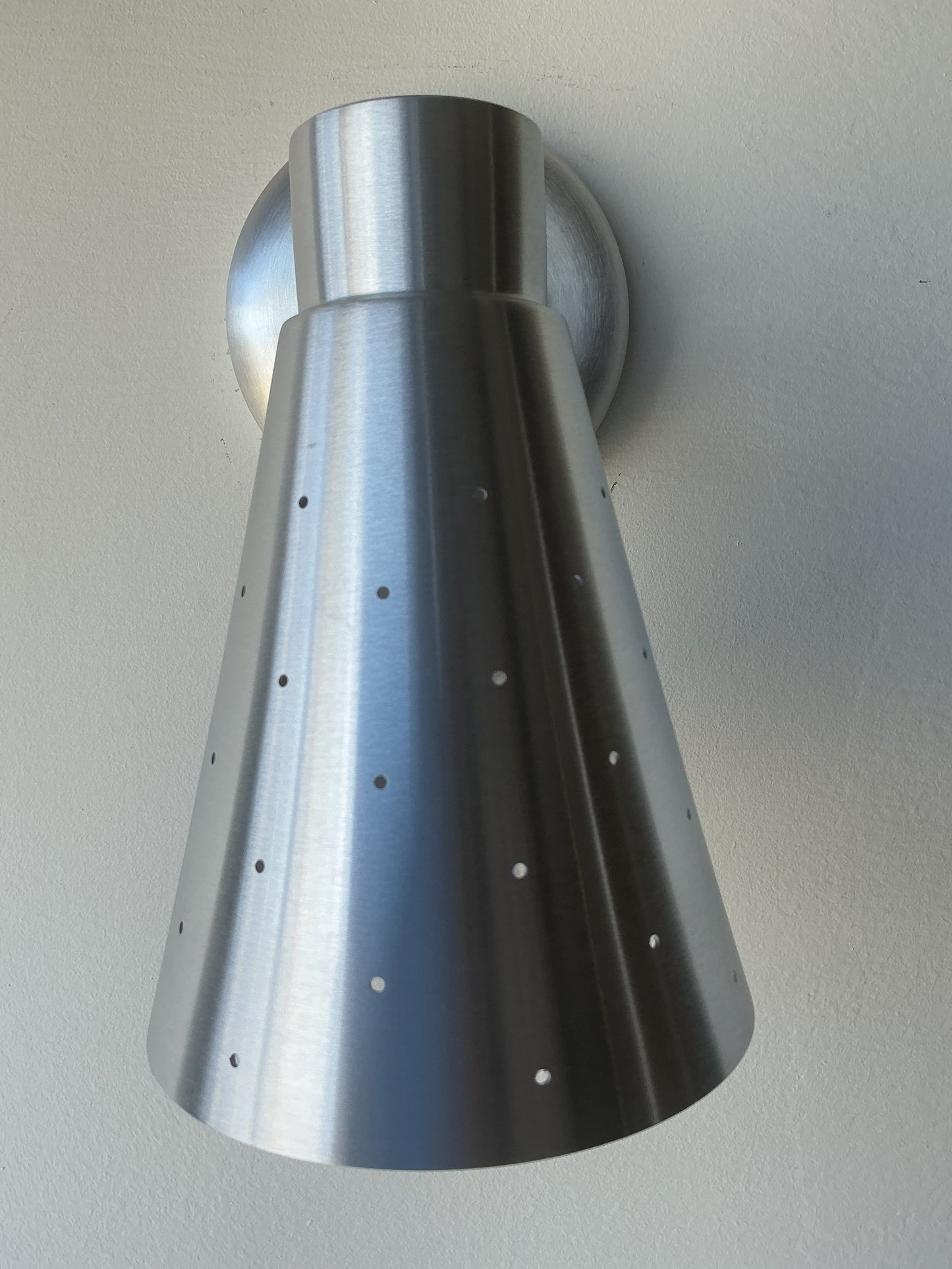 Pinhole Downlight Sconce